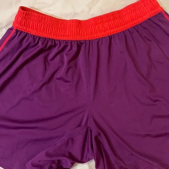 NIKE dri-fit Running Athletic shorts medium - Picture 2 of 9